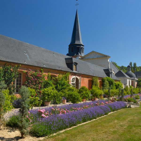Jardins extérieurs du Château d'Acquigny.