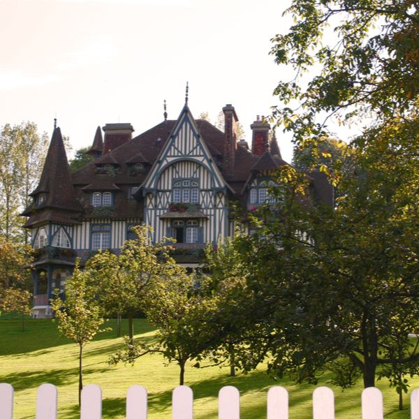 La Villa Strassburger est un lieu chargé d'histoire parfait pour un séminaire d'entreprise.